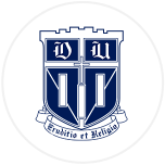 杜克大学